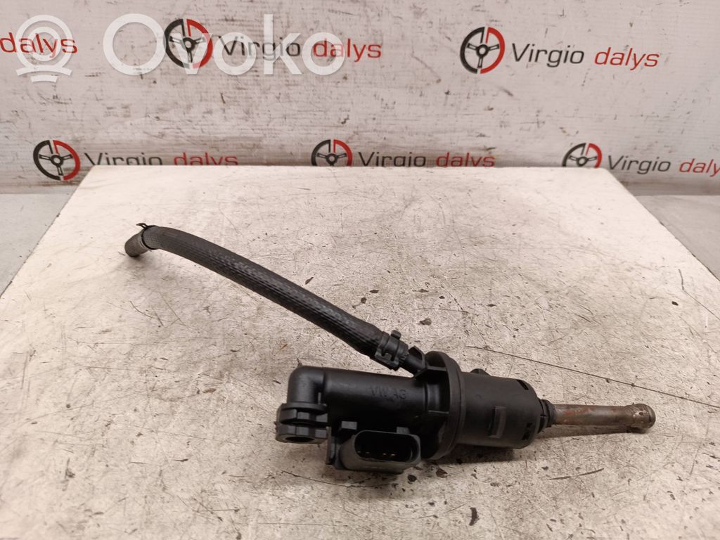 Volkswagen Golf V Pagrindinis sankabos cilindriukas 