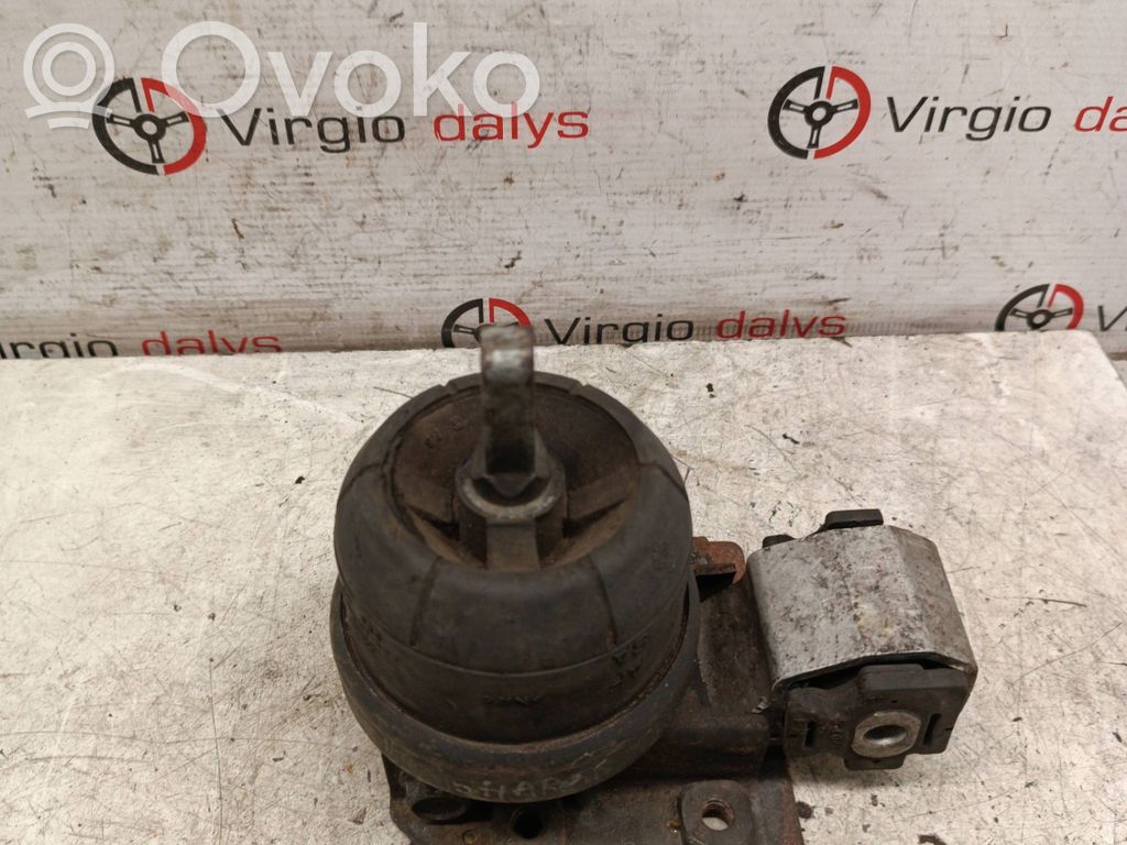Volkswagen Sharan Dzinēja spilvens 