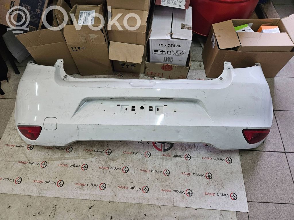 Renault Clio III Parachoques 