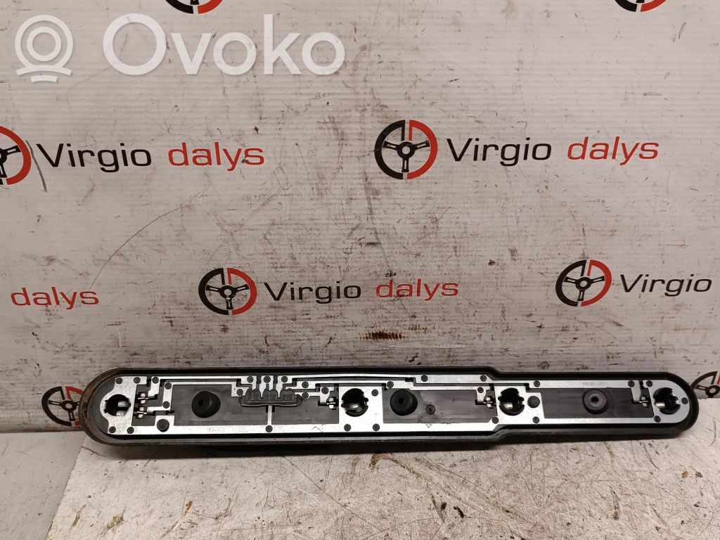 Ford Focus C-MAX Aizmugures spuldzes vāka turētājs 