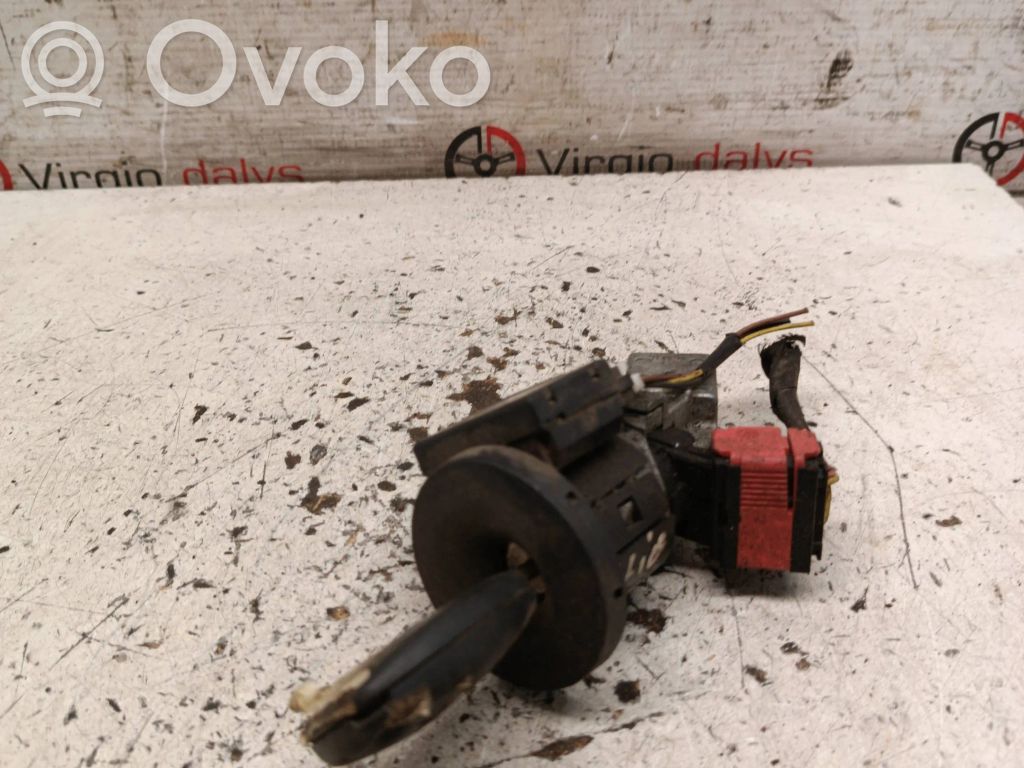 Renault Clio III Ignition lock 