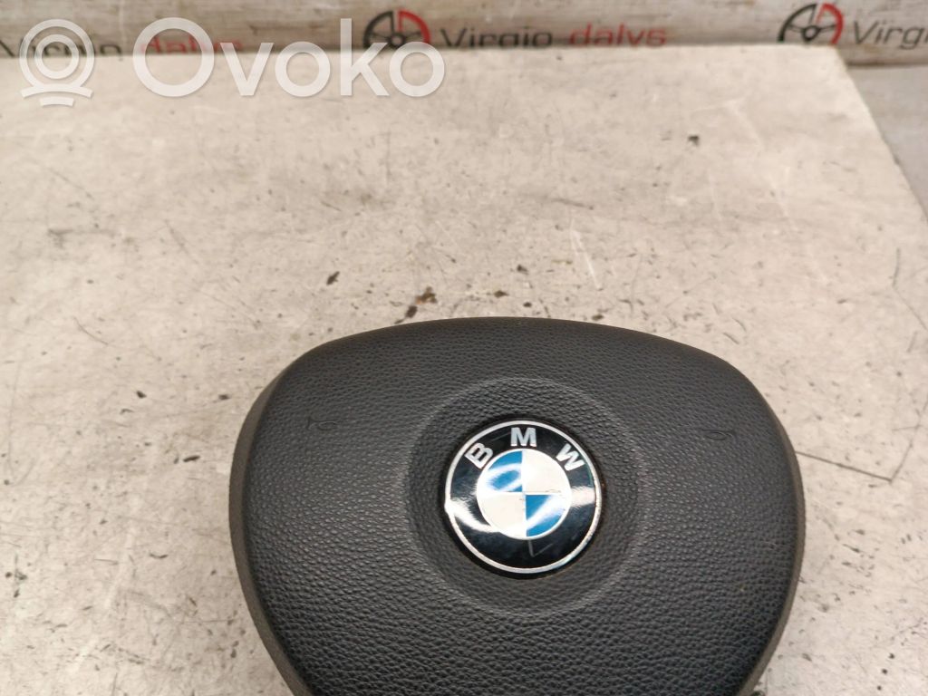 BMW 3 E90 E91 Vairo oro pagalvė 