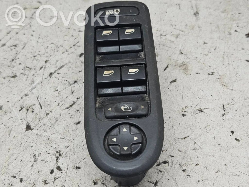 Citroen C5 Electric window control switch 