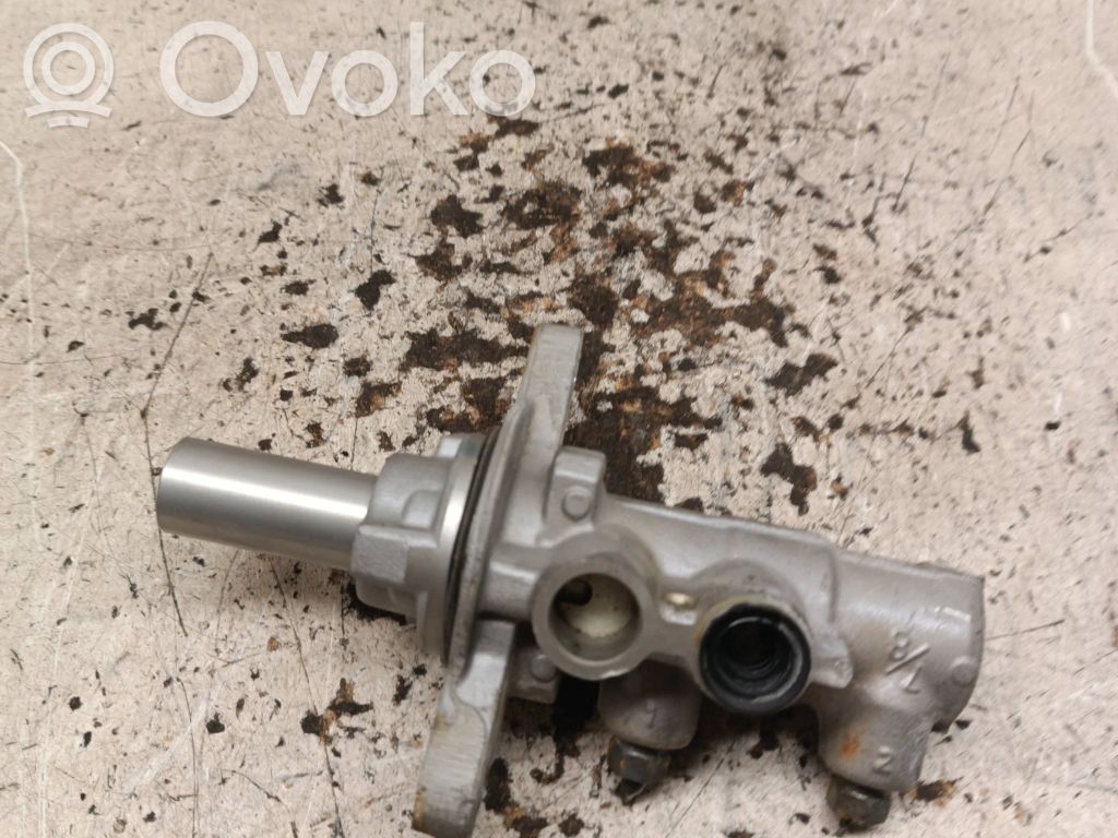 Isuzu D-Max Kytkimen pääsylinteri 