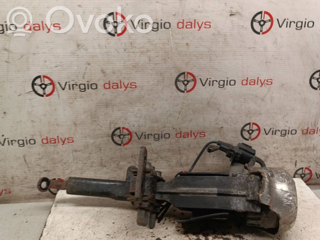 Peugeot 407 Engine mount bracket 