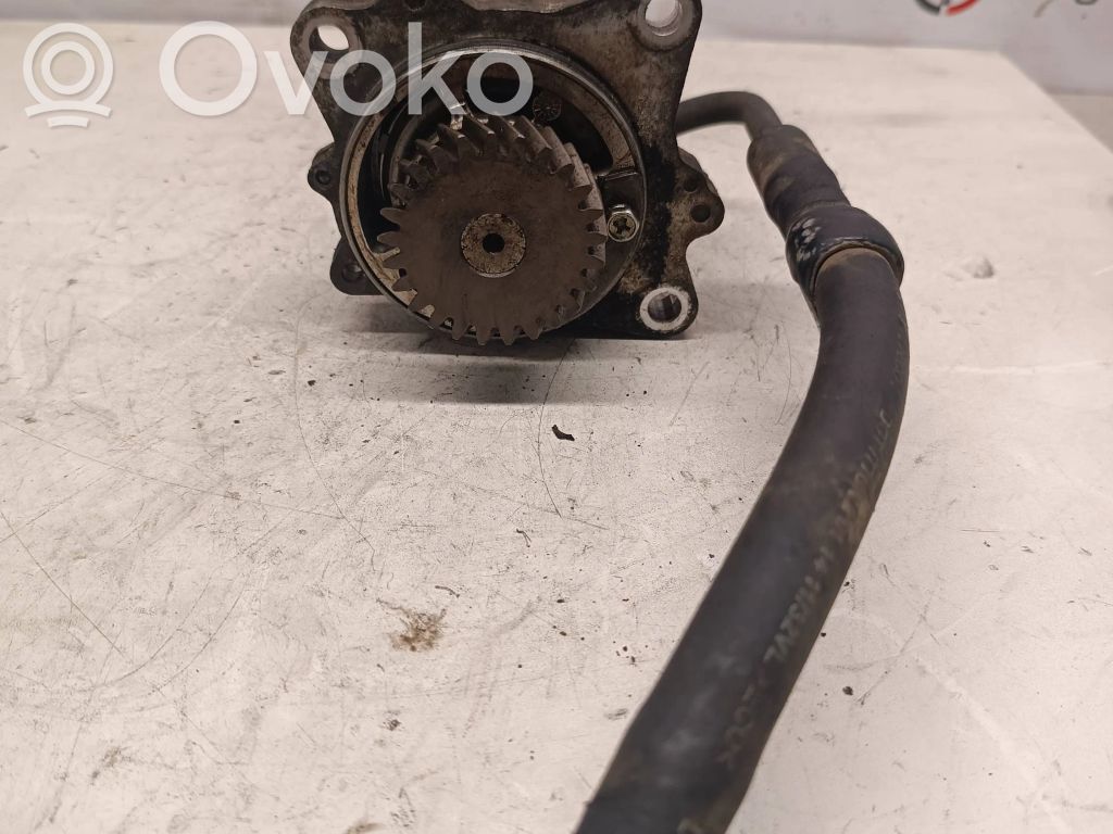 Isuzu N Series Bomba de vacío 