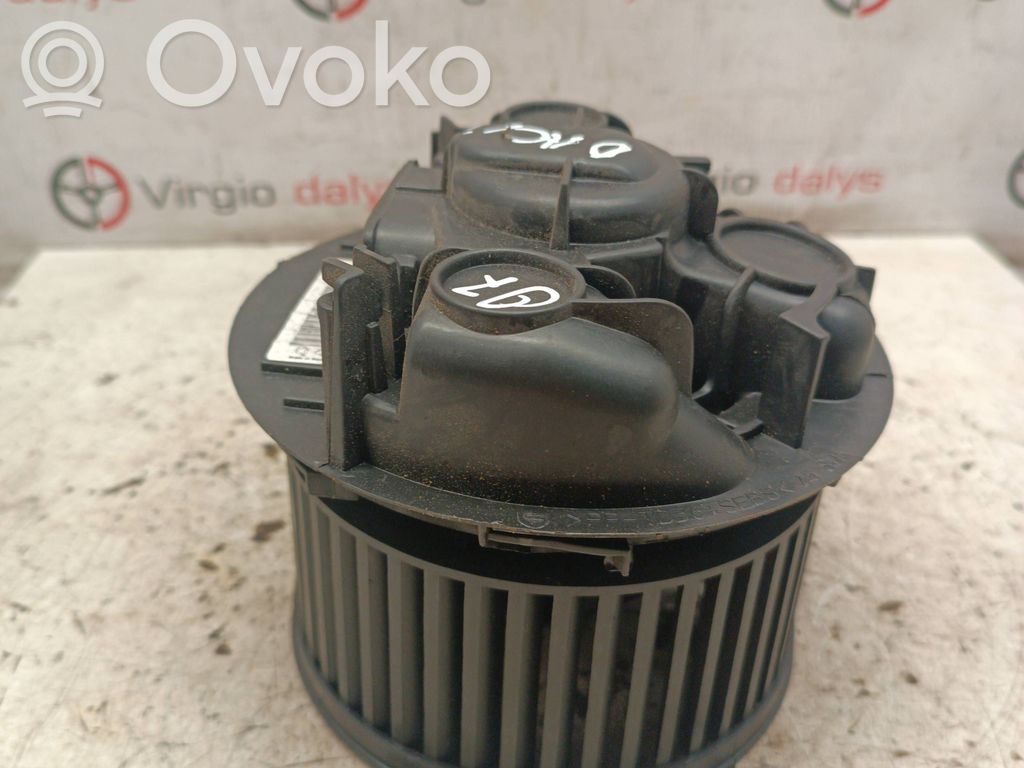 Dacia Logan I Mazā radiatora ventilators 