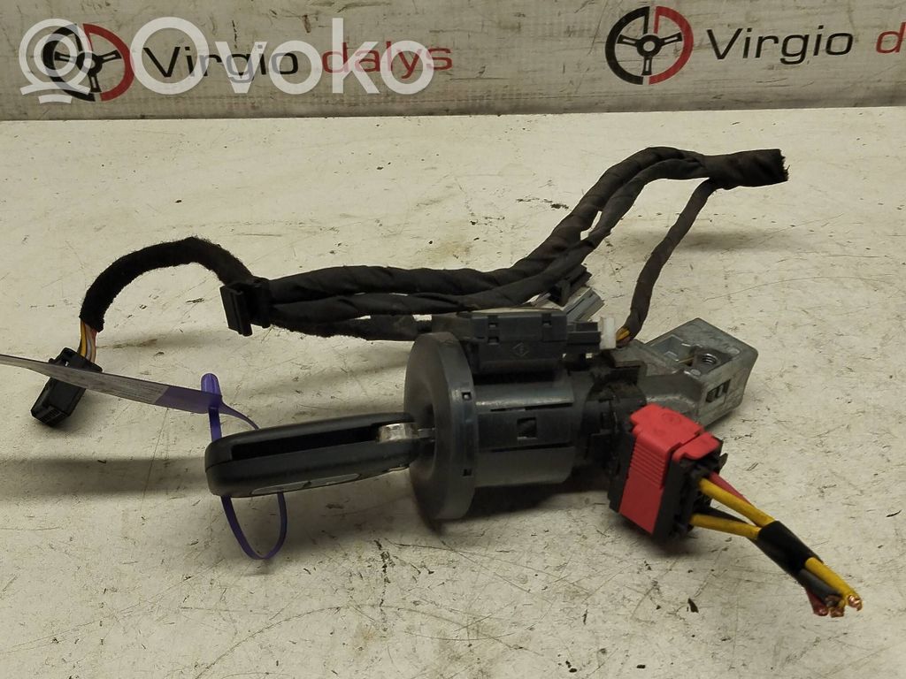 Mercedes-Benz Citan W415 Užvedimo spynelė 
