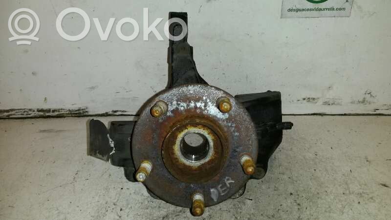 Front wheel hub spindle knuckle