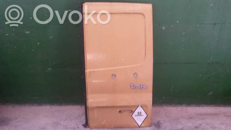 Puerta de carga trasera/atrás