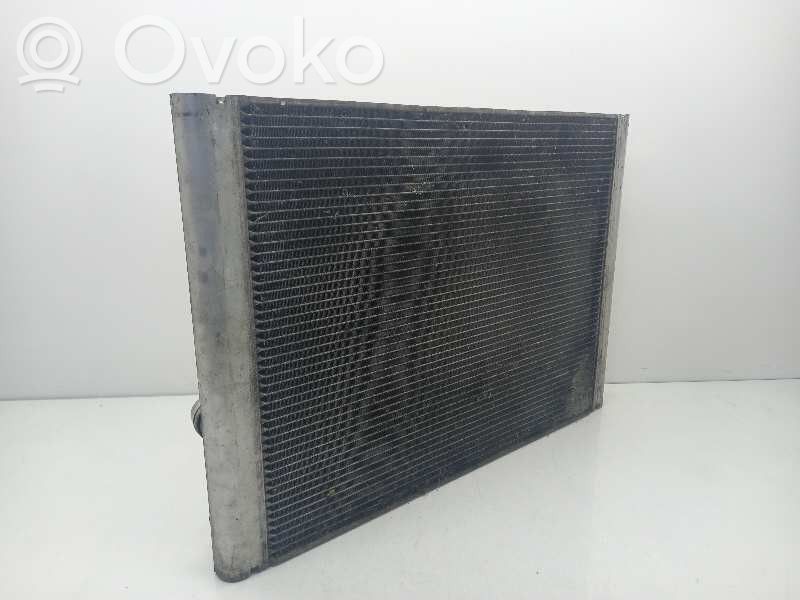 BMW 7 E65 E66 Aušinimo skysčio radiatorius 