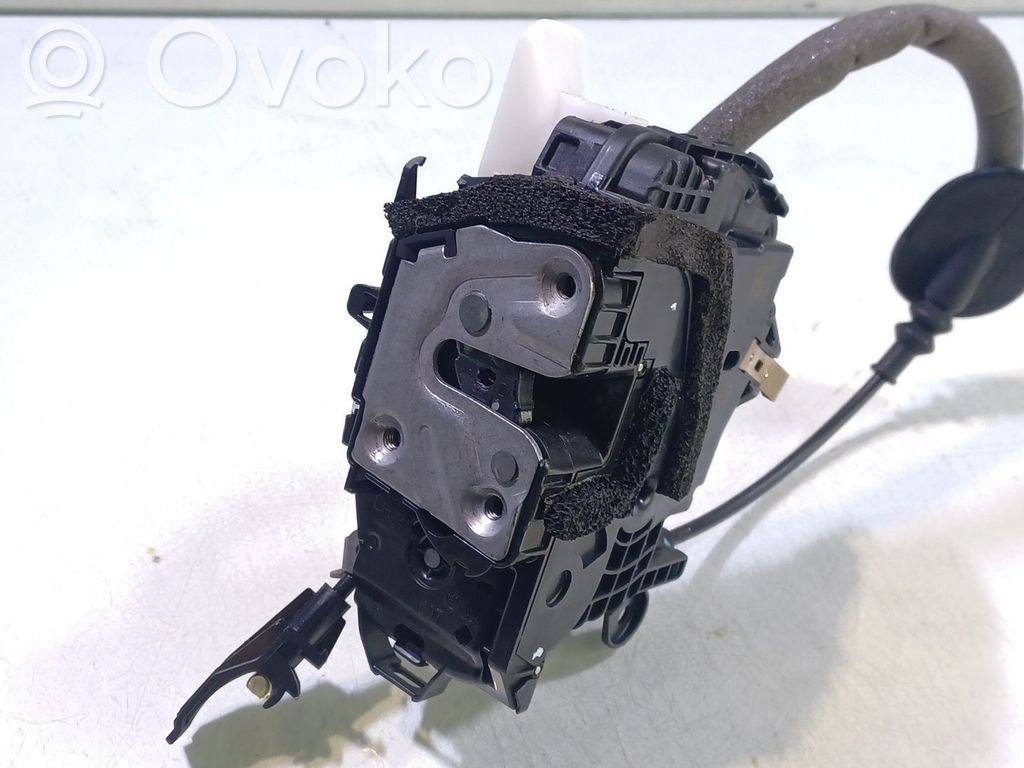 Front door lock   805032387R,40539134