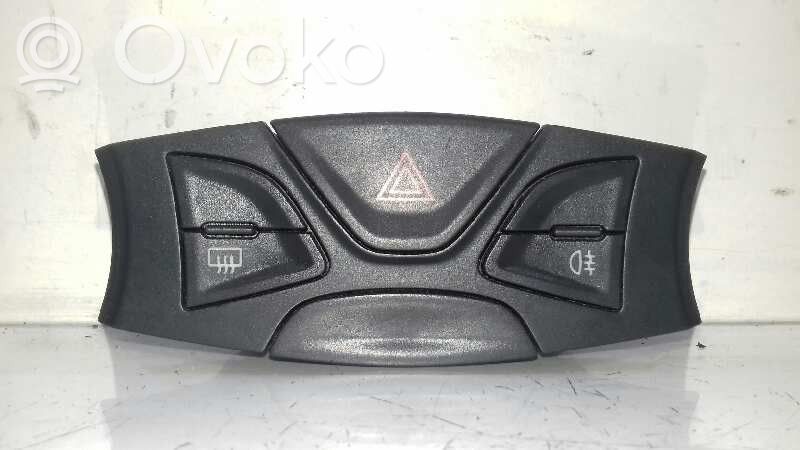 Ford Ka Hazard light switch 
