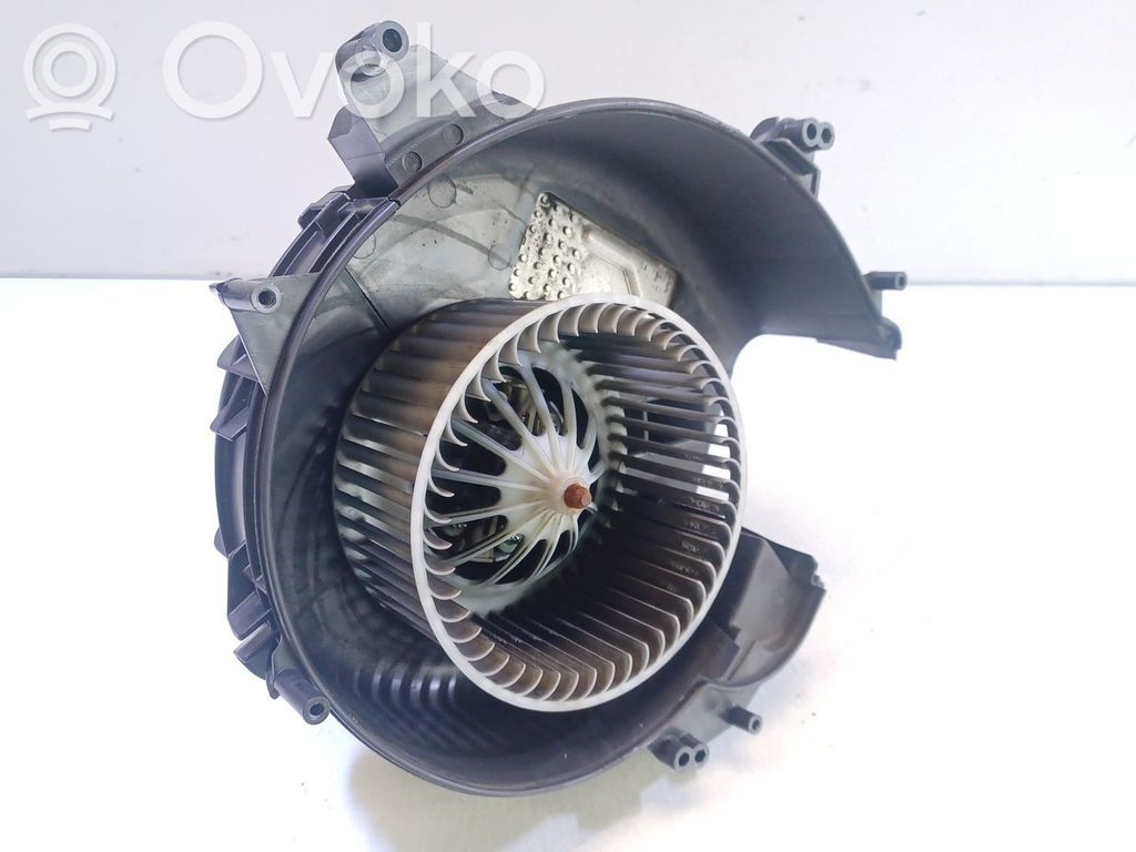 BMW 5 F10 F11 Wentylator nawiewu / Dmuchawa 