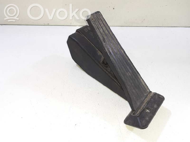 BMW 1 E81 E87 Accelerator throttle pedal 