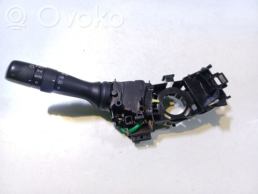 Interruptor de control del panel de luces   8414005190,0519017F373
