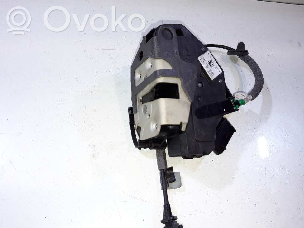 Ford Kuga II Front door lock 
