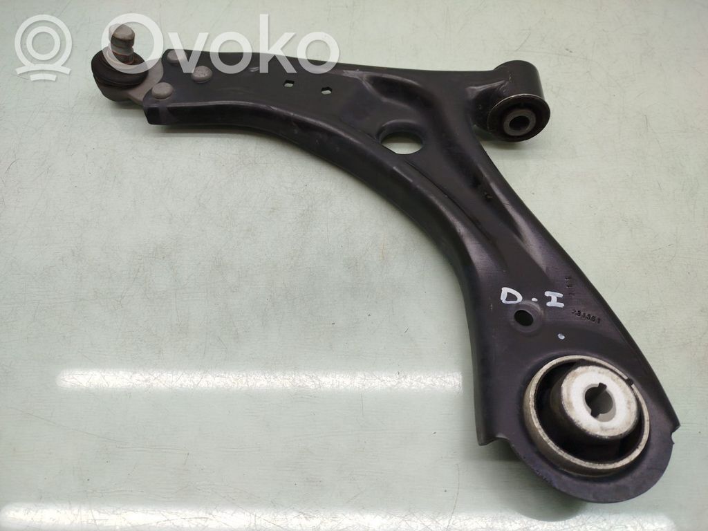 Ford Focus Рычаг 