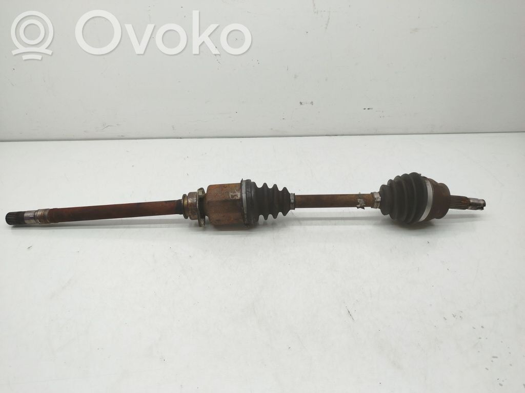 Lancia Musa Półoś przednia 