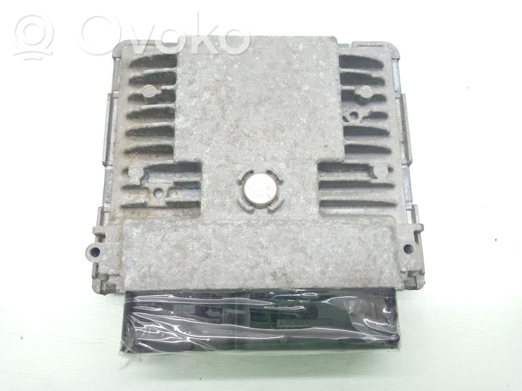 Engine control unit/module ECU   03F906070CG,5WP44748