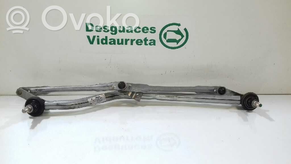 BMW 3 E46 Front wiper blade arm 