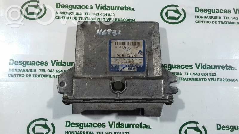 Renault Kangoo I Engine control unit/module ECU 