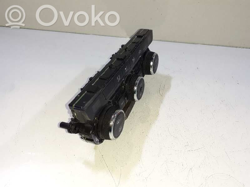 Seat Leon (5F) Climate control unit 