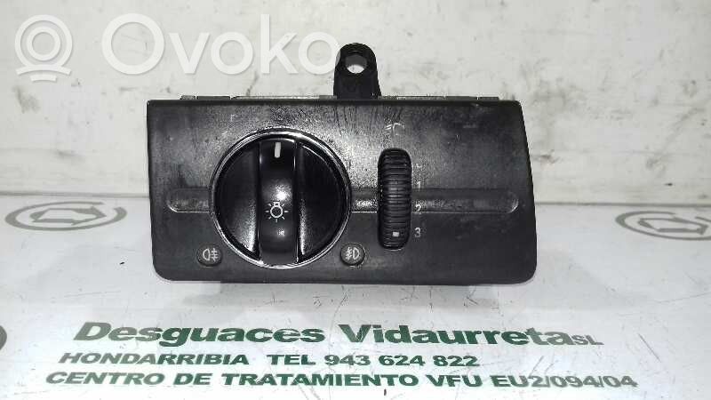 Mercedes-Benz E W211 Interruptor de control del panel de luces 