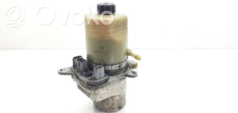 Ford Focus Power steering pump 