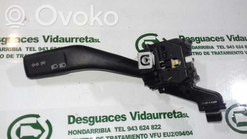Volkswagen Golf SportWagen Leva indicatori