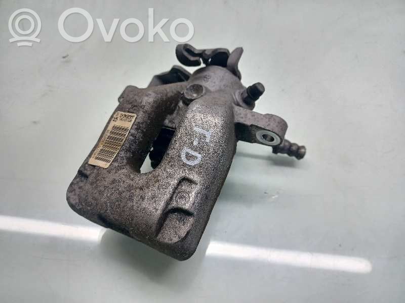 Peugeot 208 I Mocowanie / Zacisk hamulca tylnego 