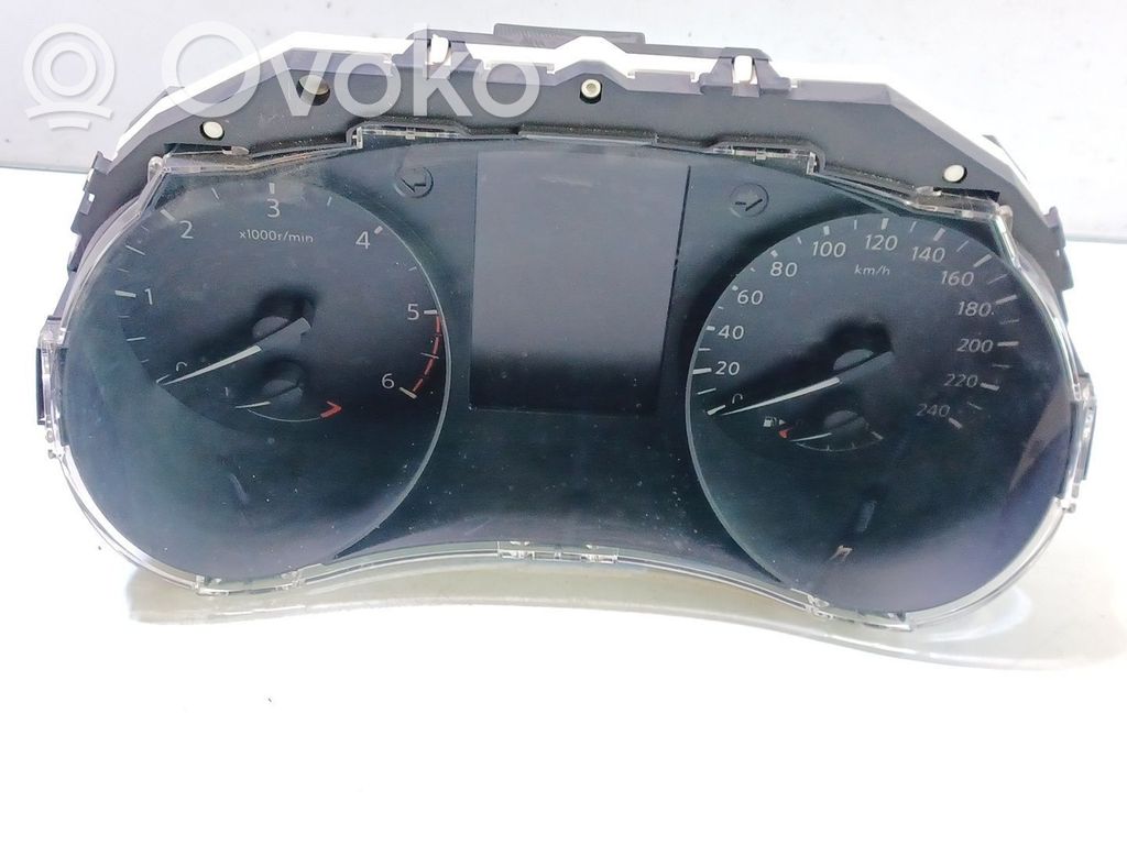 Nissan Qashqai Vitezometru (grup de instrumente) 