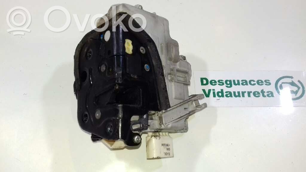 Etuoven lukko   8E1837015AA