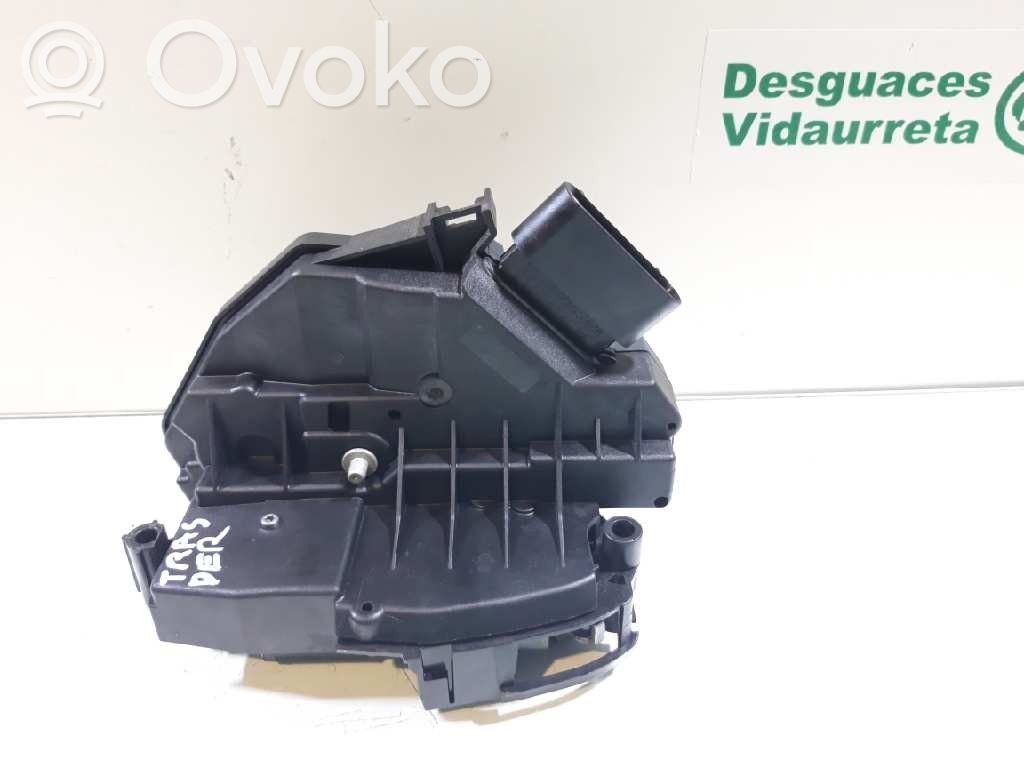 Ford Focus Aizmugurē slēdzene 