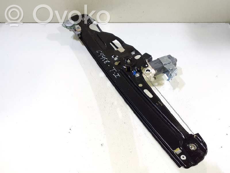 BMW 5 E39 Meccanismo di sollevamento del finestrino posteriore senza motorino