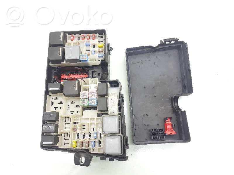 Ford C-MAX II Modulo fusibile 