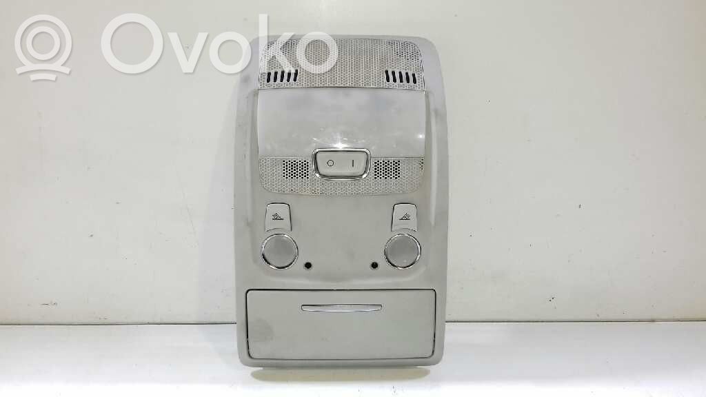 Otras luces interiores   8T0947135B,025041932I