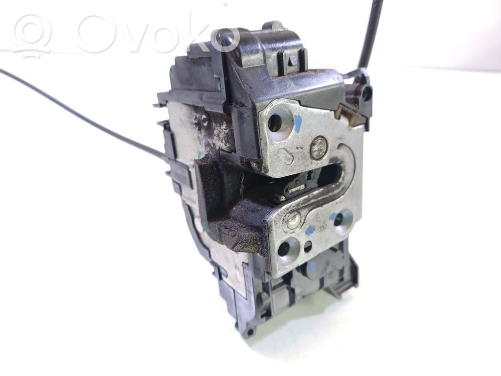 Renault Clio III Zamek drzwi przednich
