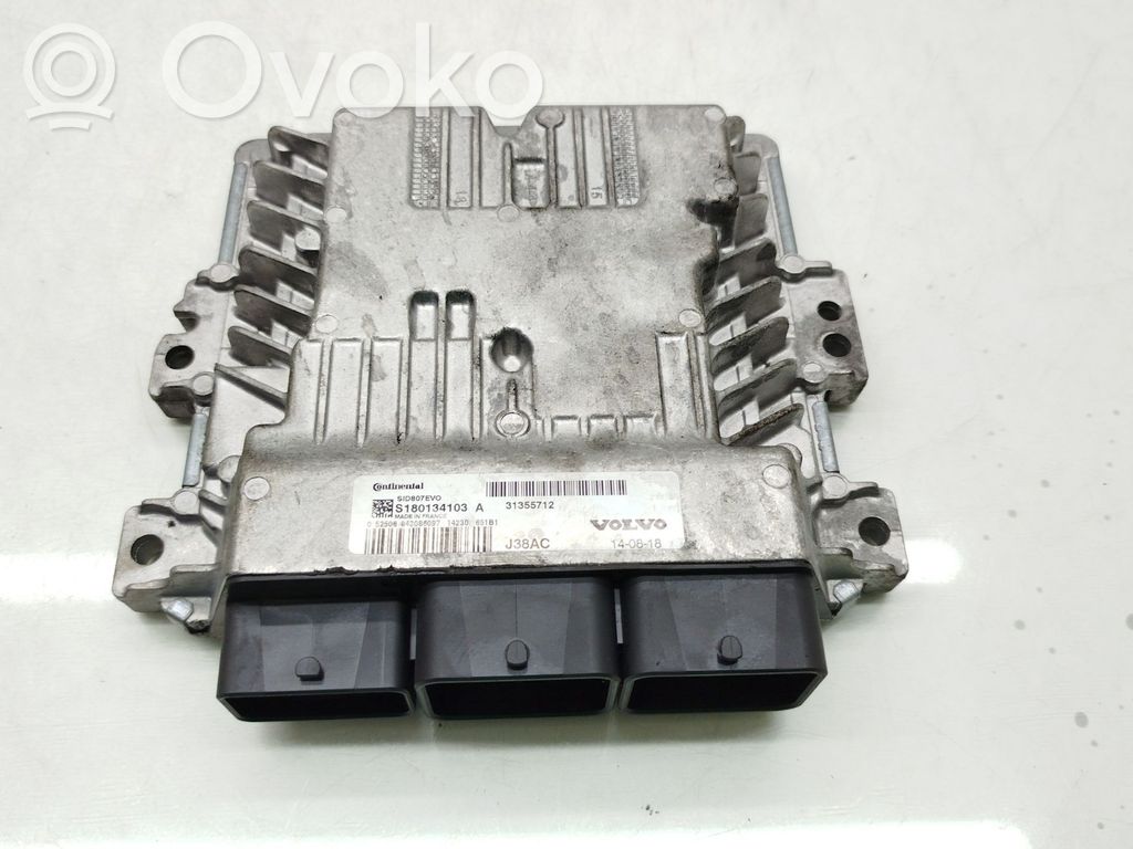 Volvo V40 Unitate control motor/modul ECU 