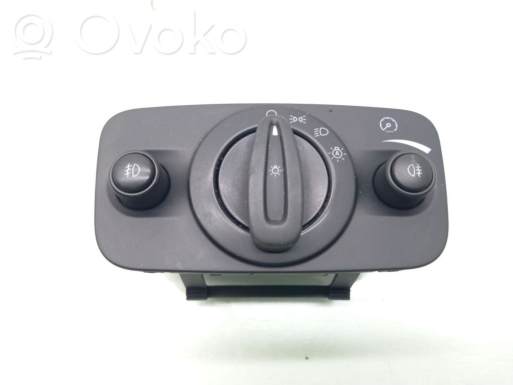 Interruptor de control del panel de luces   AV6T13A824EA
