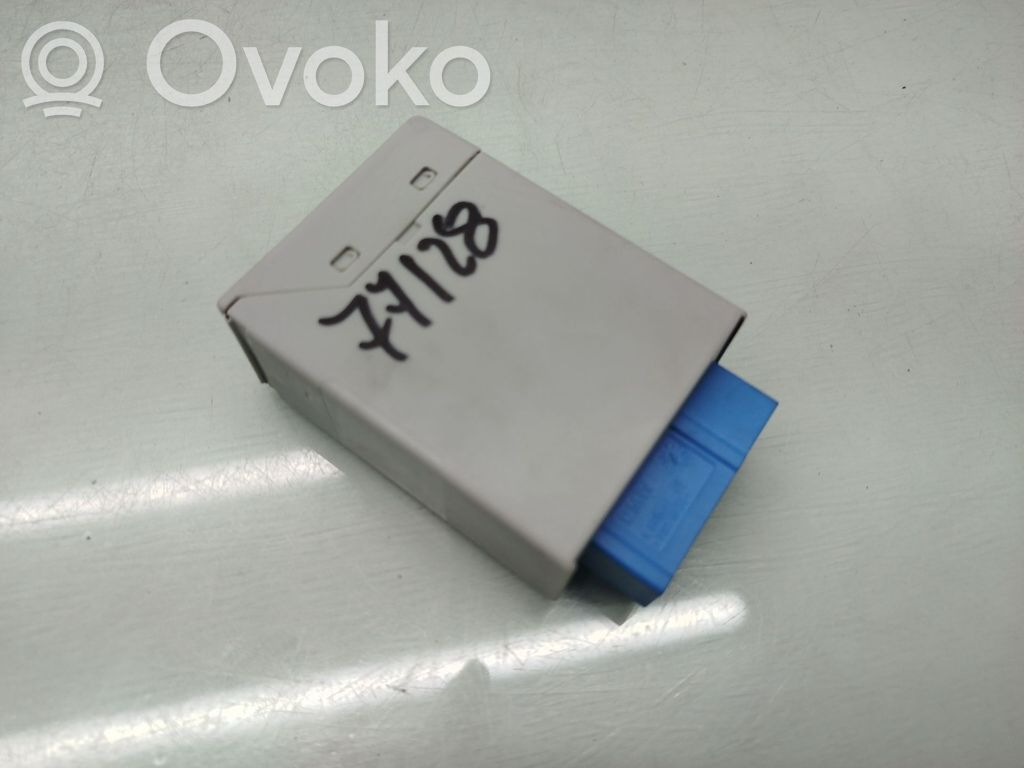 Muut ohjainlaitteet/moduulit   16148740252,5589211018036O556