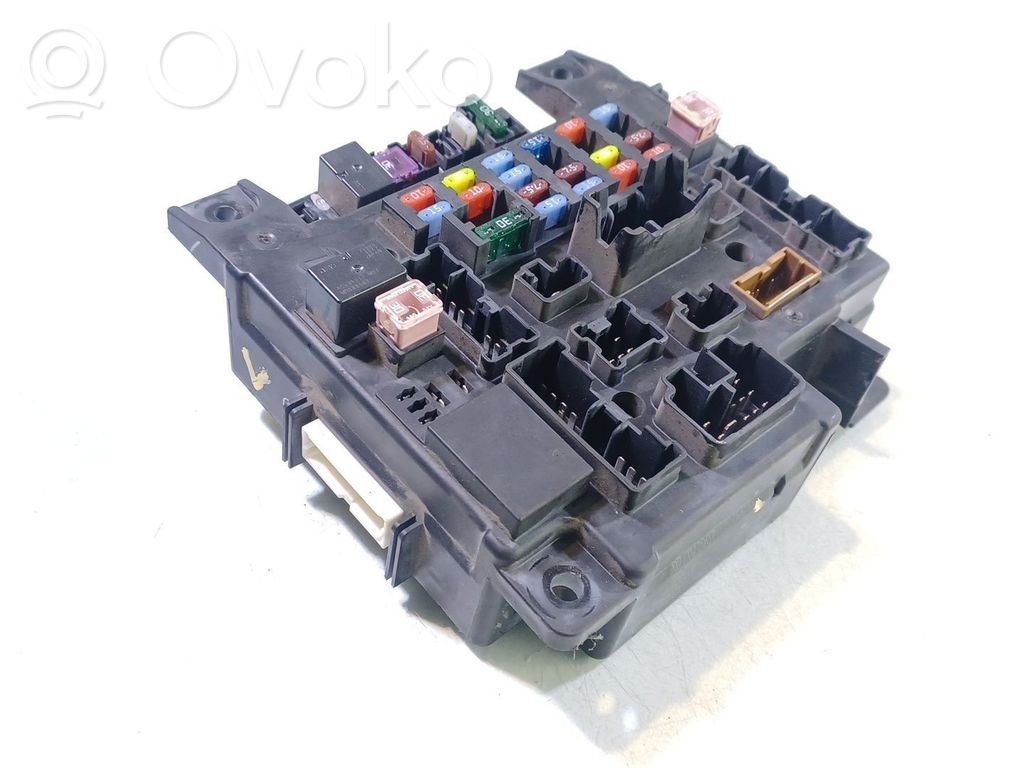 Módulo de fusible   8637A319,519087A18