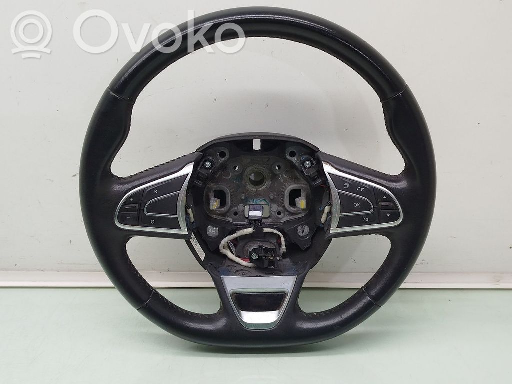 Ohjauspyörä   484005825R,1803410689,627454300A