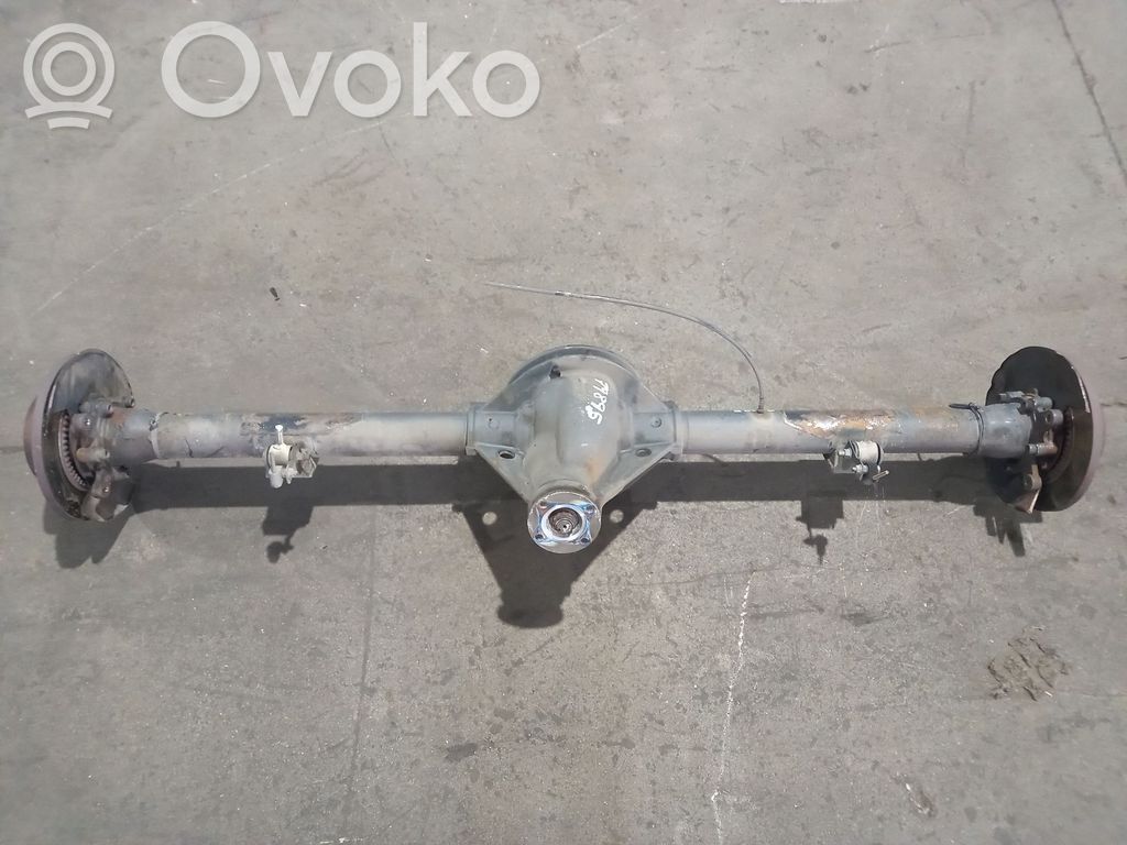 Iveco Daily 5th gen Eje trasero con reductor 
