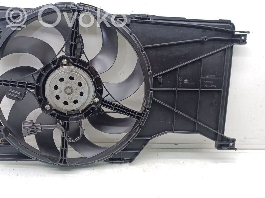 Opel Corsa E Elektrisks radiatoru ventilators 