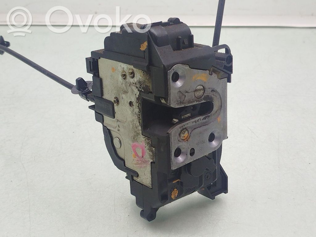 Renault Master III Front door lock 