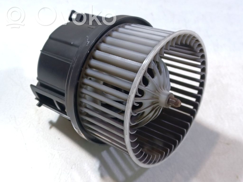 Land Rover Discovery 5 Heater fan/blower 