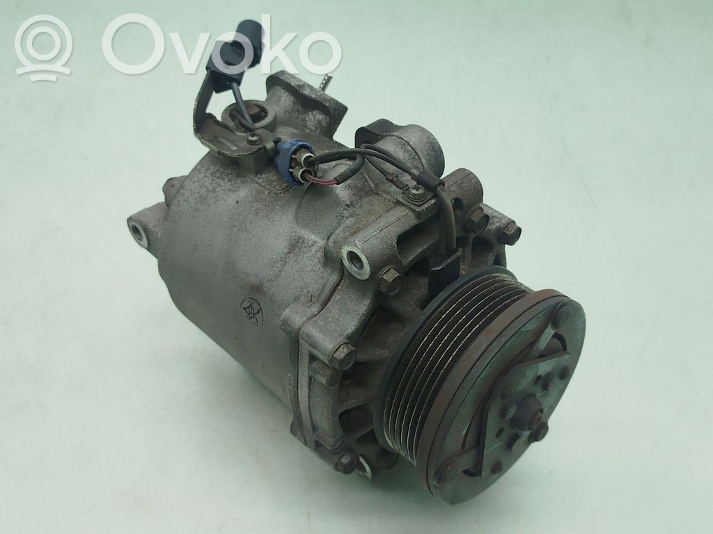 Mitsubishi Grandis Compresor (pompă) aer condiționat (A/C) 