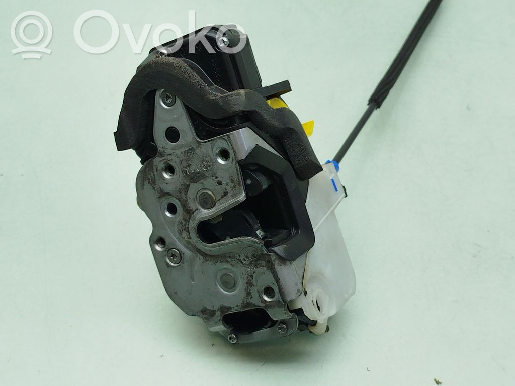 Opel Astra J Serratura portiera anteriore