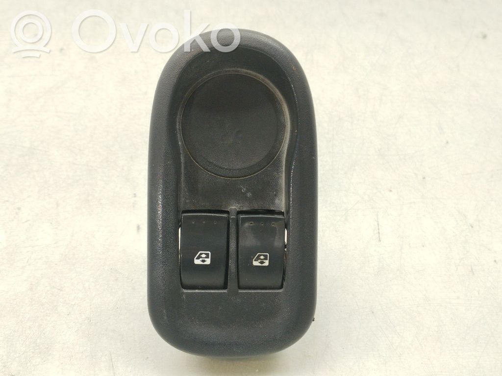 Renault Kangoo II Electric window control switch 